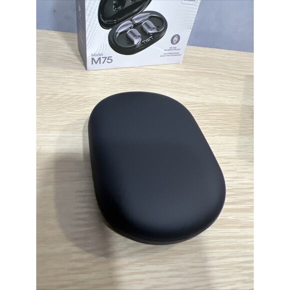 Model M75 3D Bluetooth Surround Sound Earbuds/earphones Brand New OPEN BOX - Picture 8 of 8